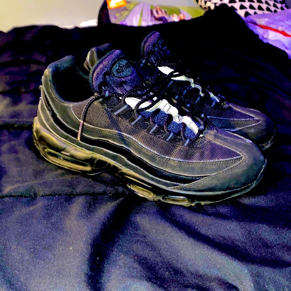 Nike Air Max 95 Essential